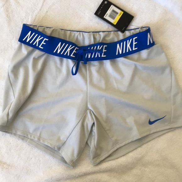 Nike Pants - 🌸2 for $30🌸 Nike shorts